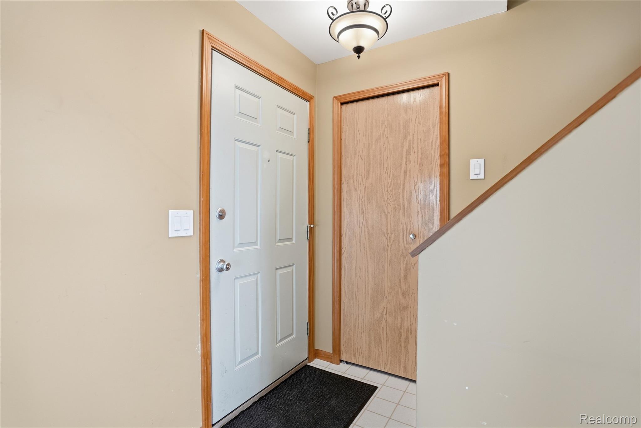 3136 Cherry Tree Lane