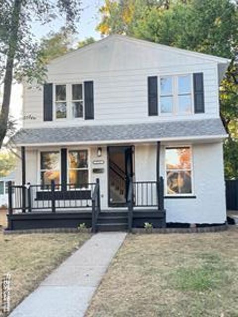 27121 Brush Street Madison Heights City MI 48071