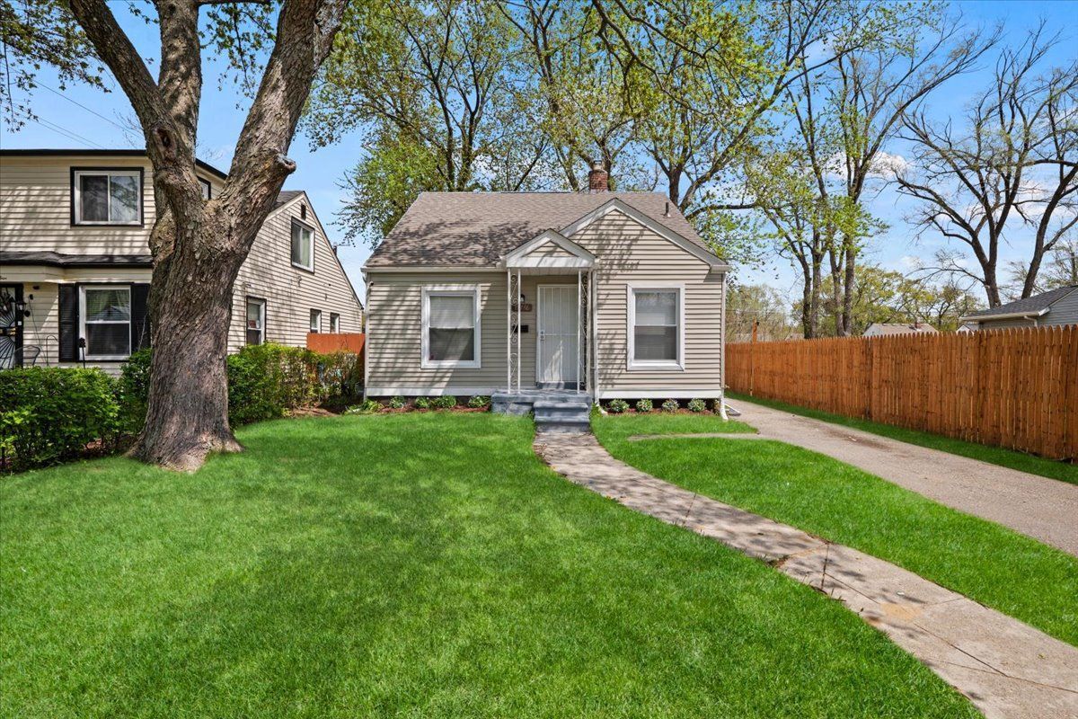 19776 WESTBROOK Street