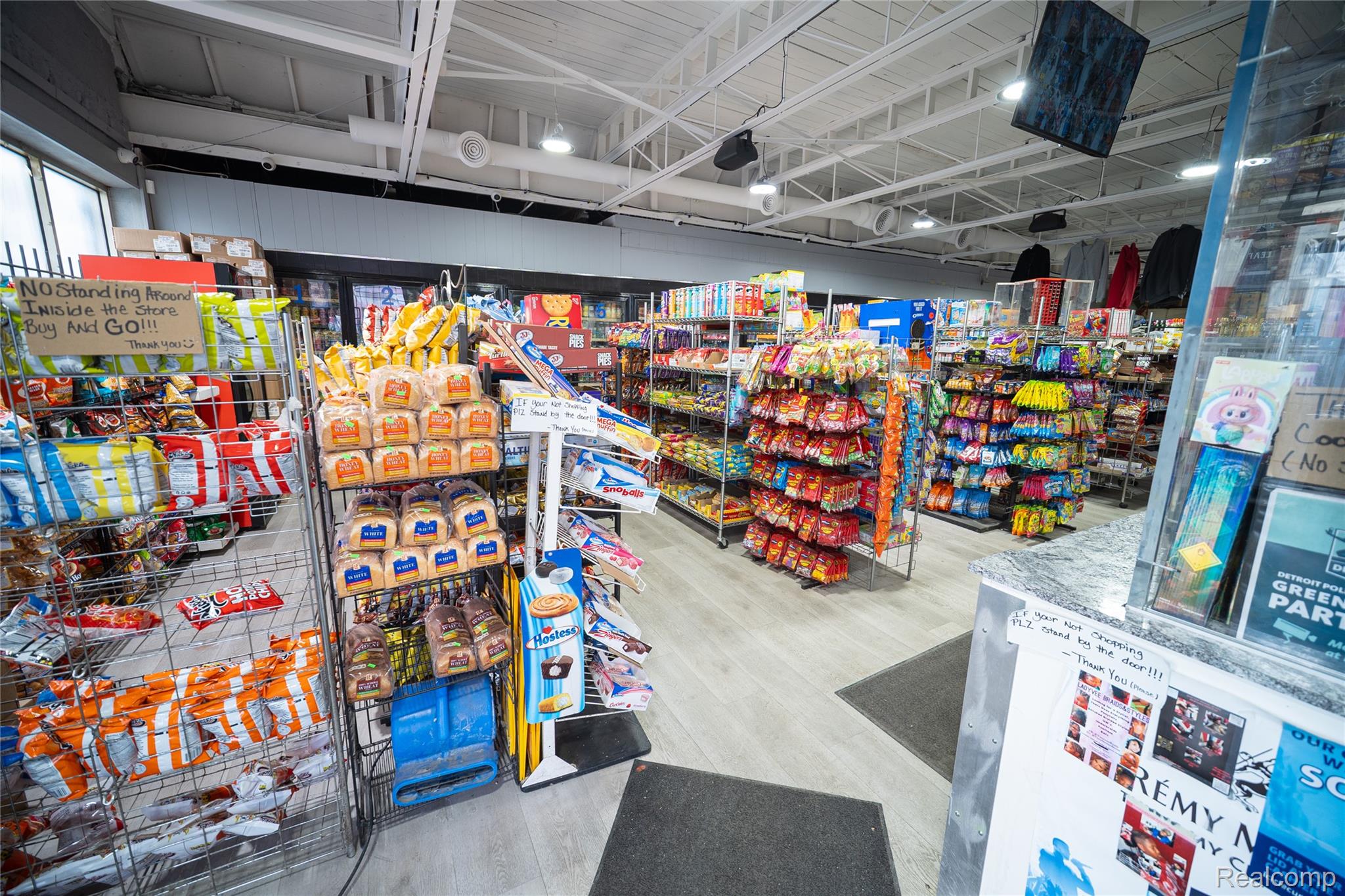 5153 E 7mile rd Keystone