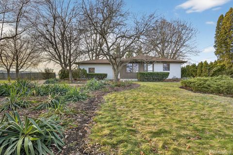 1397 N Seymour Road Clayton Charter Township MI 48433