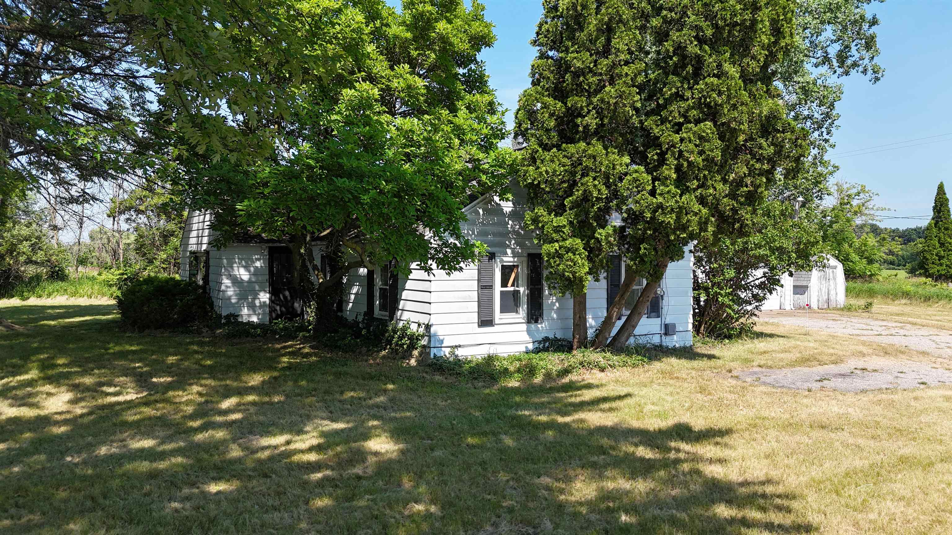 3126 W Remus Road