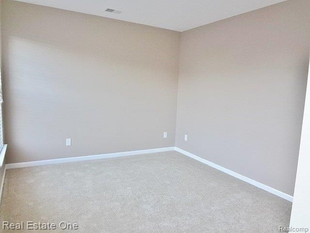 3288 E Theodore