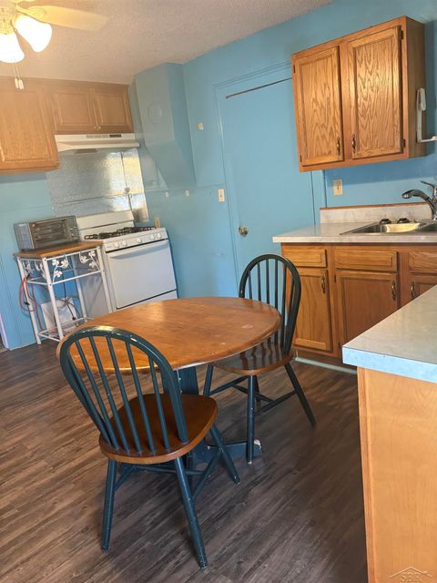 Tiny photo for 2351 S Michigan Street, Saginaw City, MI 48602 (MLS # 61050209544)