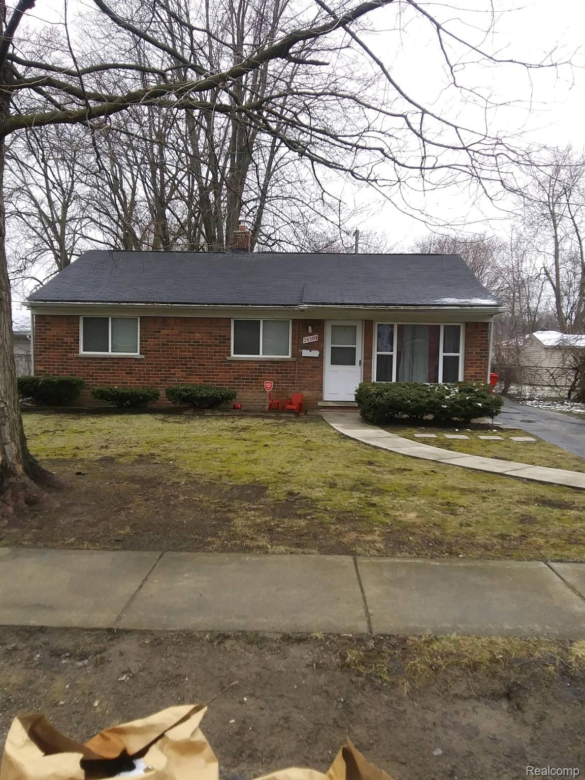 28309 ABERDEEN Street