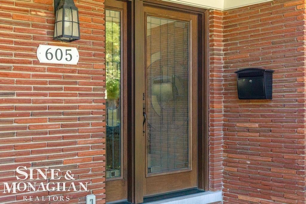 605 Hidden Lane