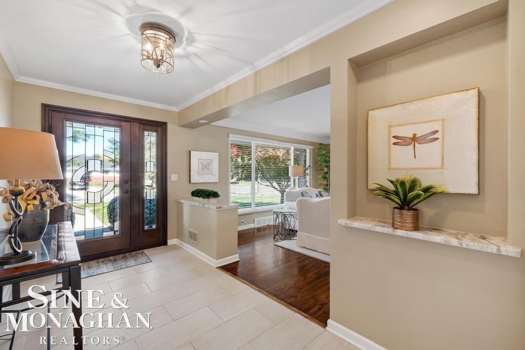 605 Hidden Lane