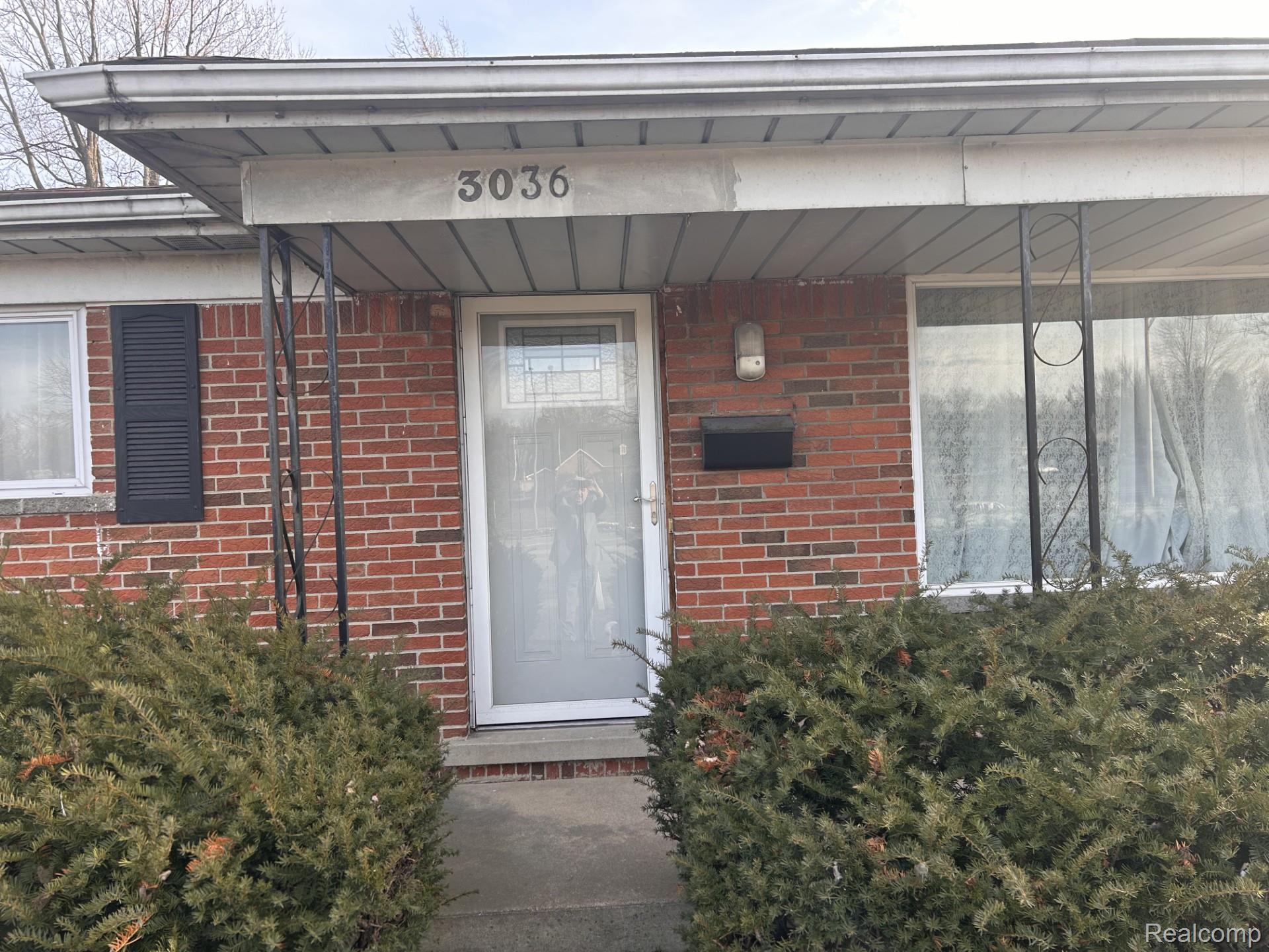 3036 E Eleven Mile Road