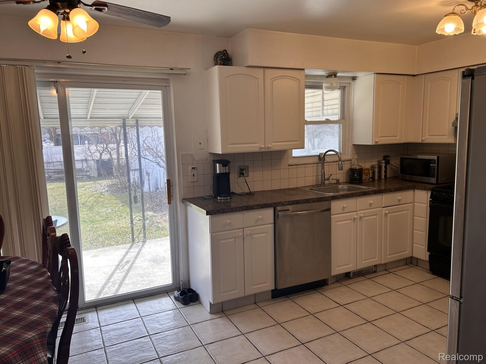 3036 E Eleven Mile Road