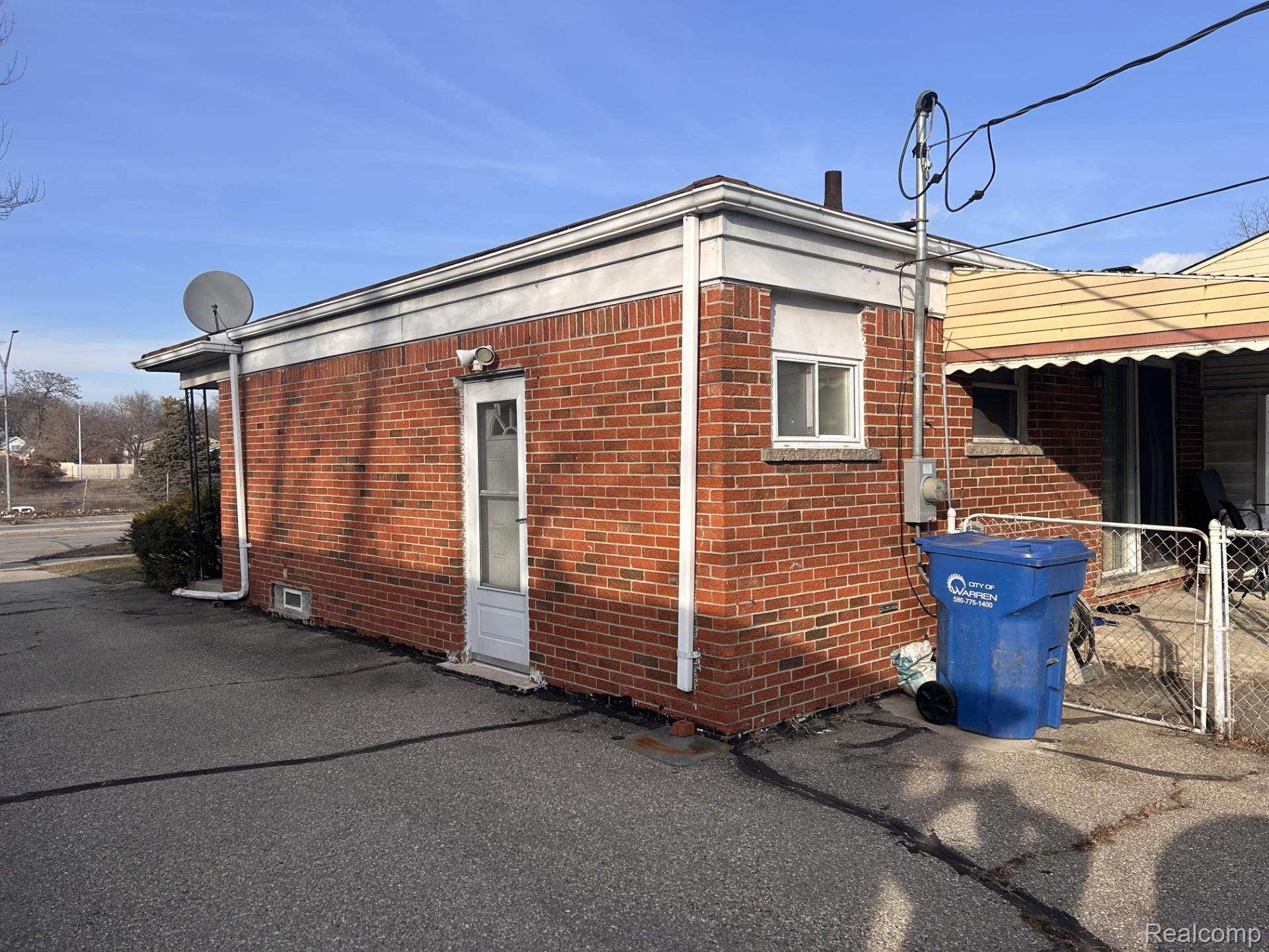 3036 E Eleven Mile Road