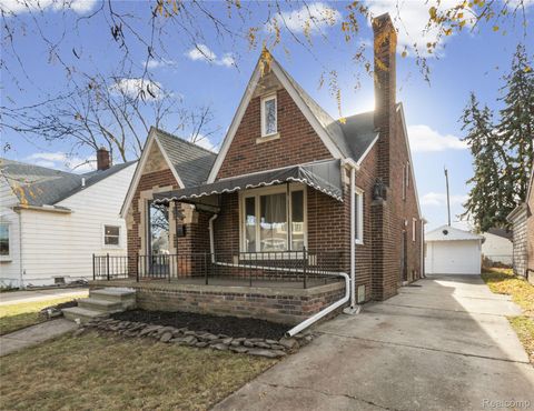 8060 Edward Avenue Center Line City MI 48015