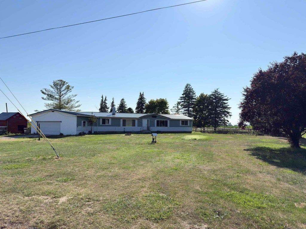 Photo of 1995 Range Line Road, Custer Township, MI 48427 (MLS # 58050217719)
