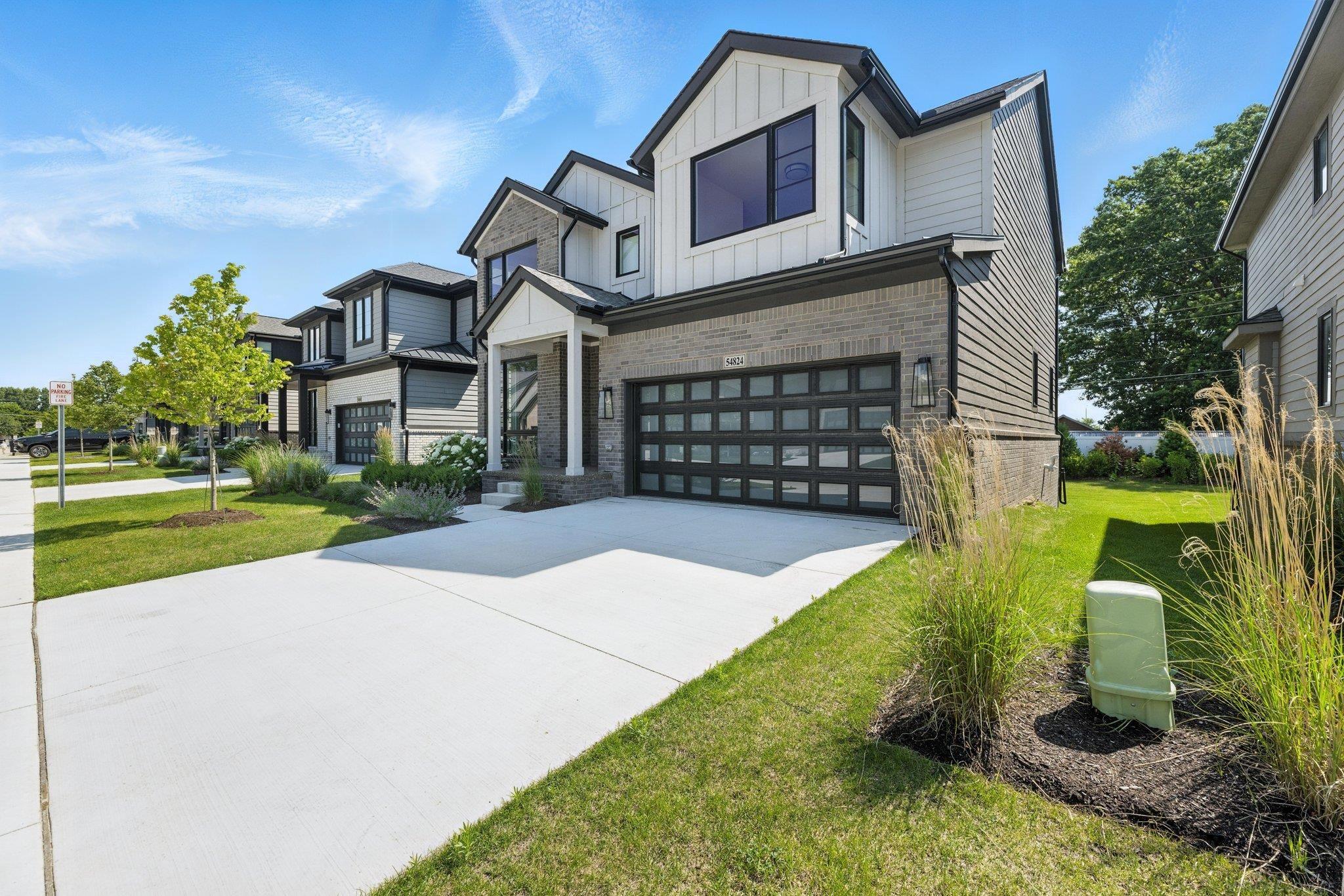 54824 Camden Court