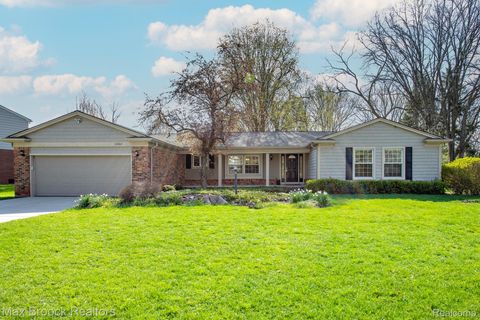 30882 Oak Valley Drive Farmington Hills City MI 48331