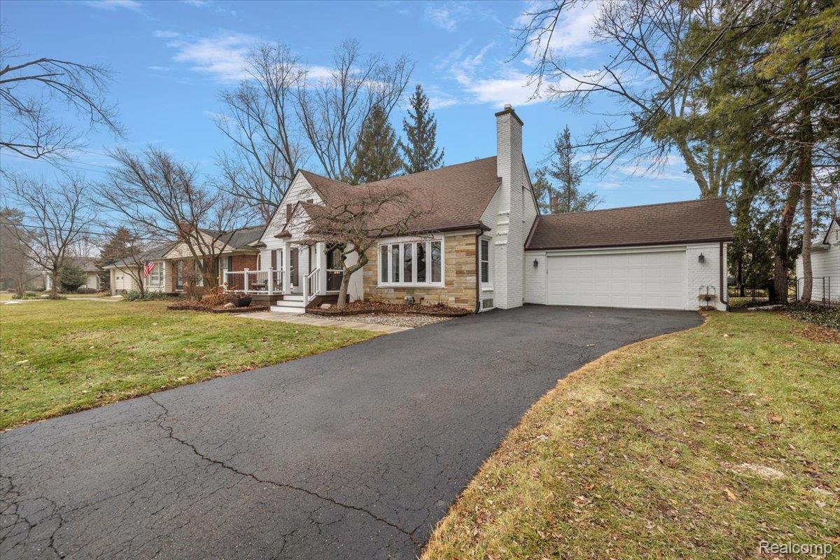 16244 Lauderdale Avenue