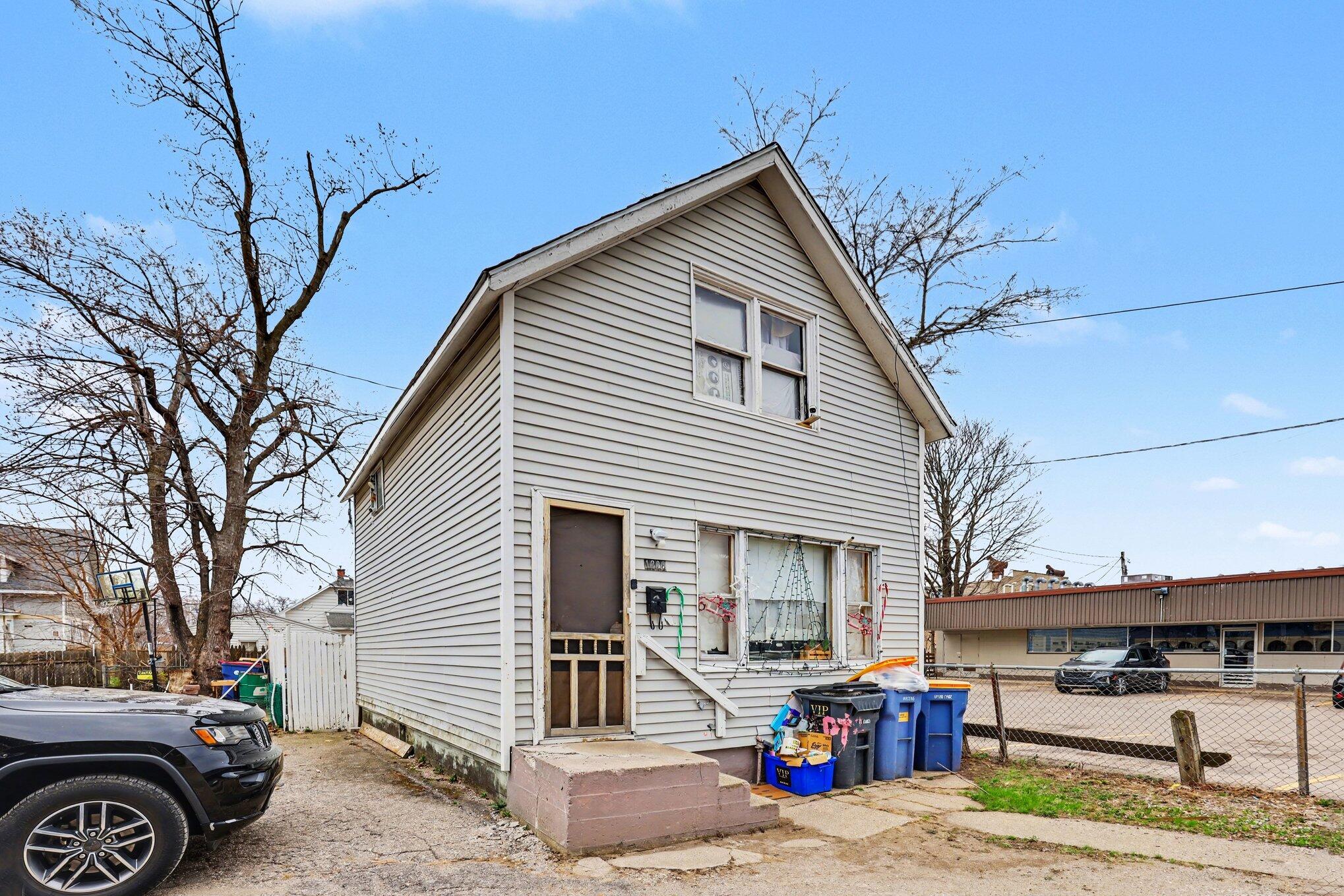 1230-1246 Alpine Avenue NW