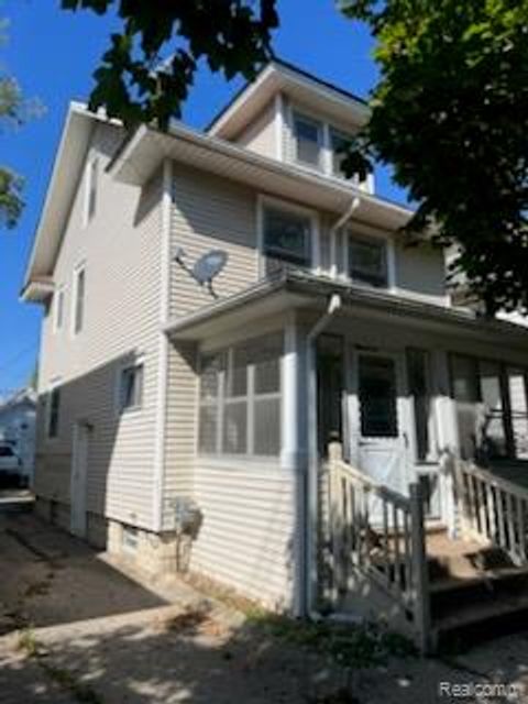 320 Huron Street Lansing City MI 48915