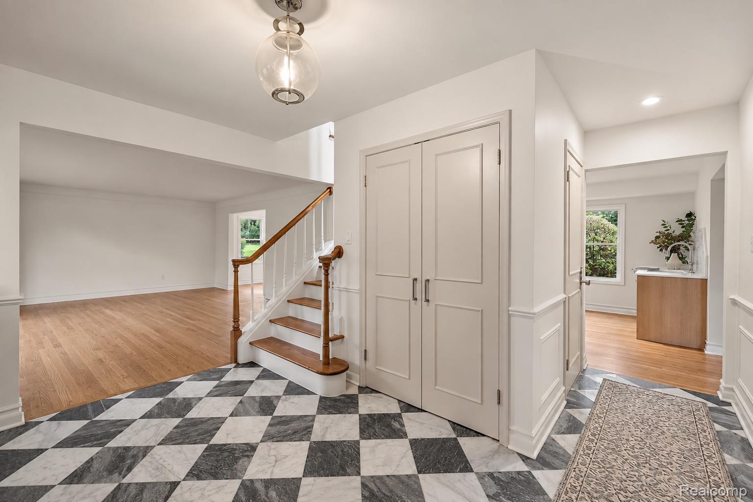 5600 Woodwind Drive