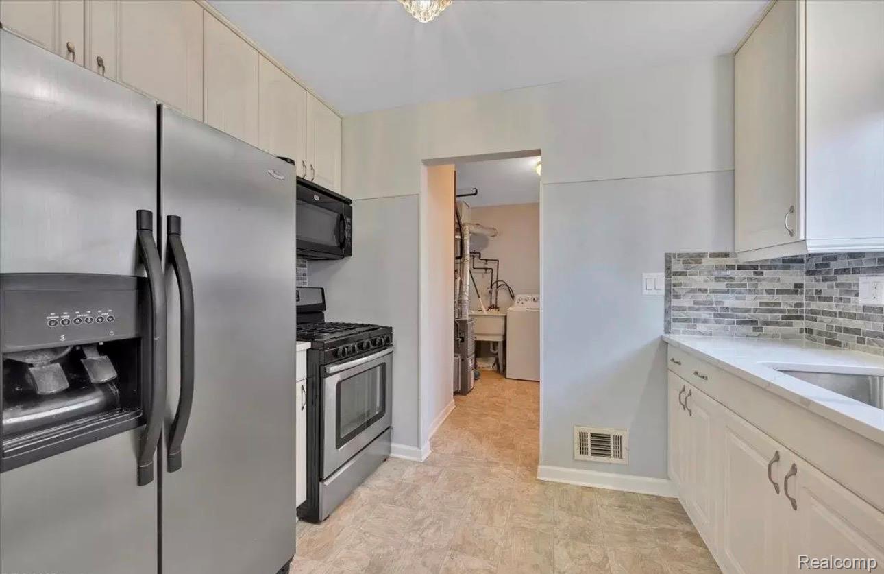 19331 Meier Street