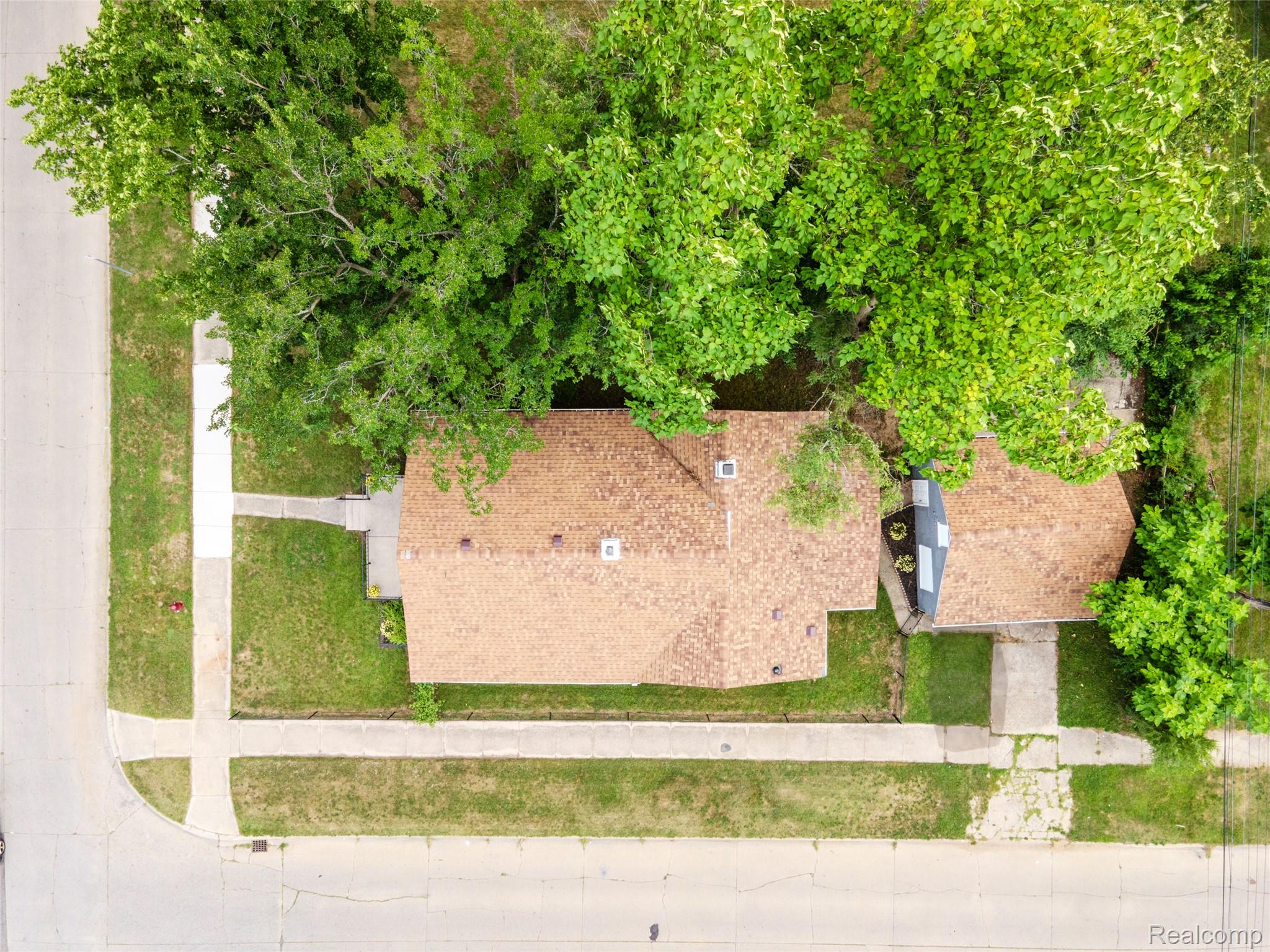 20885 Westview Avenue