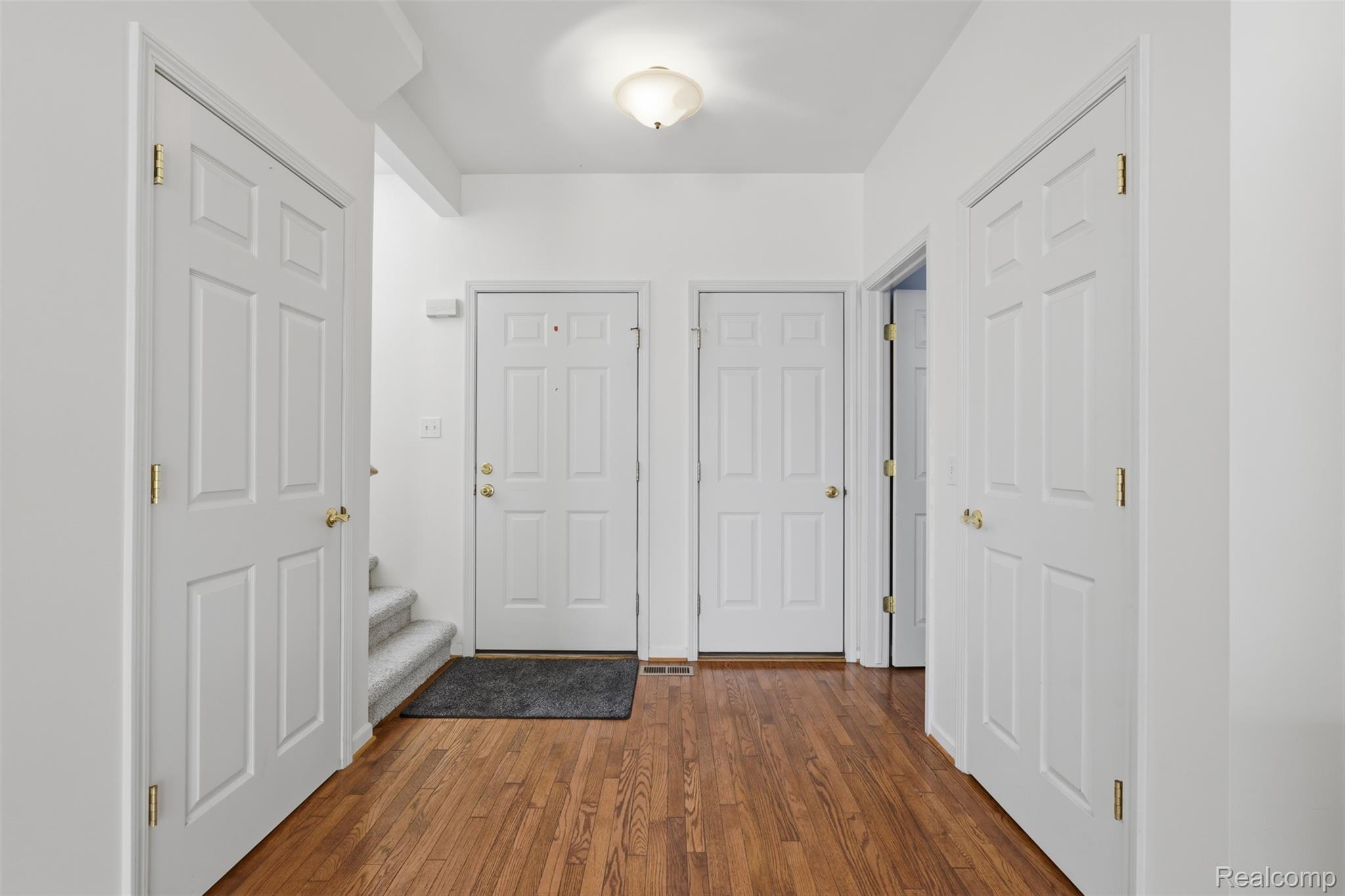 5953 High Point Court 29