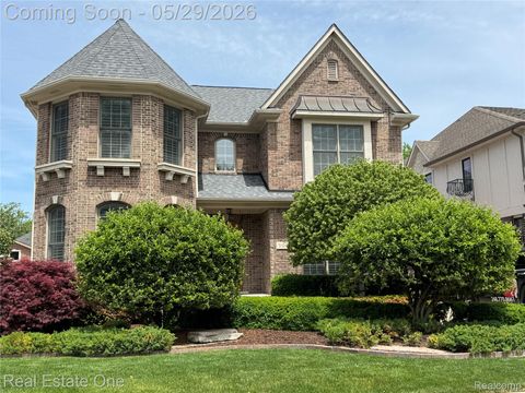 Photo of 306 Woodward Avenue, Rochester City, MI 48307 (MLS # 20261037879)