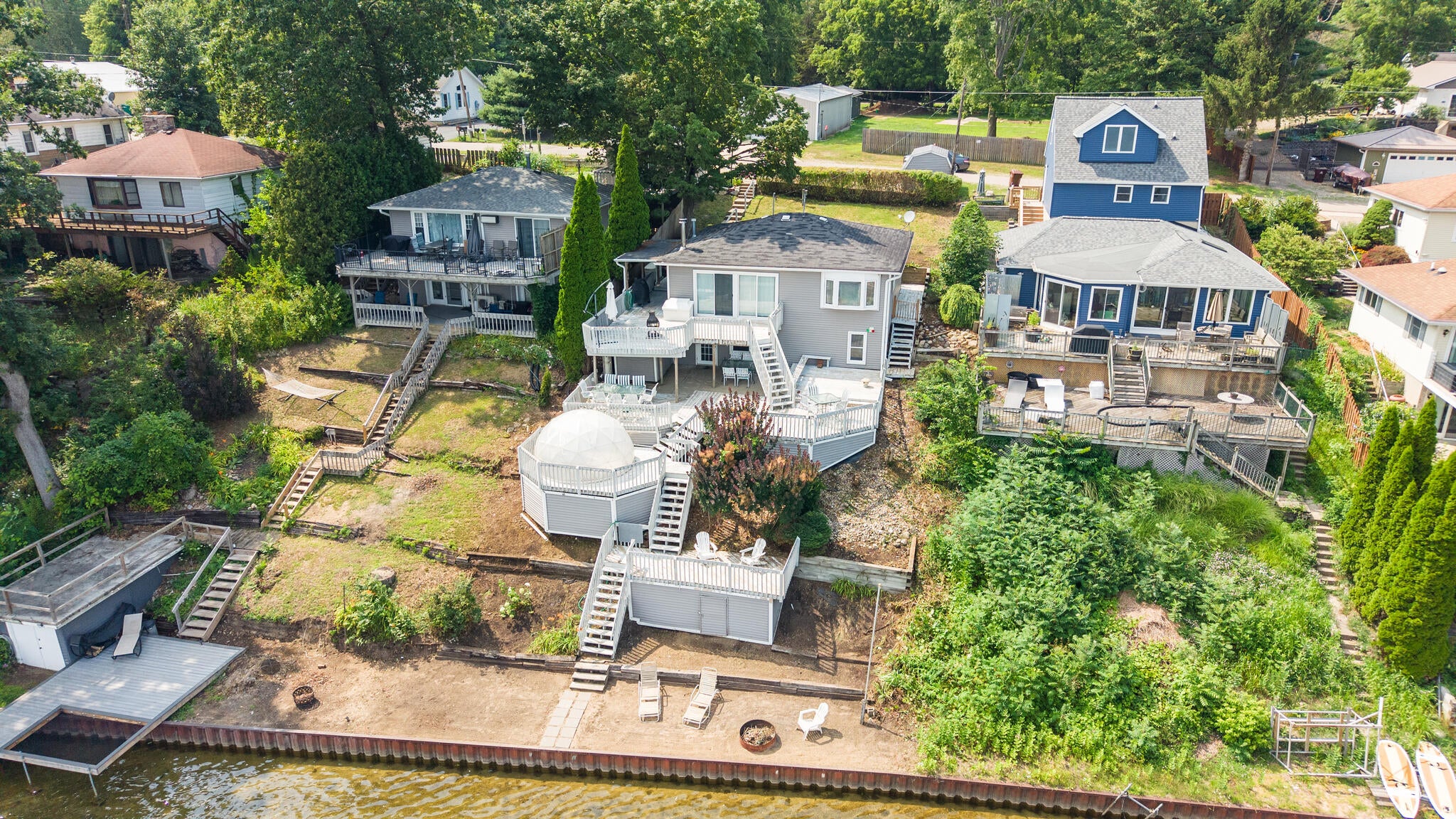 3361 W Shore Drive