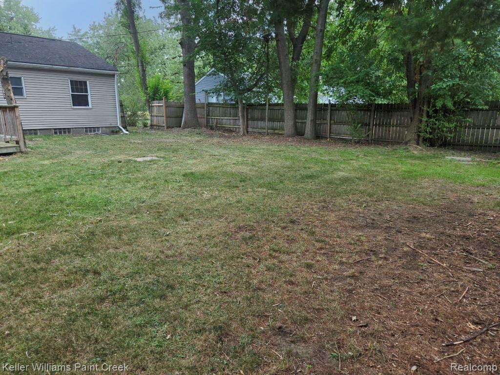 2438 Archdale