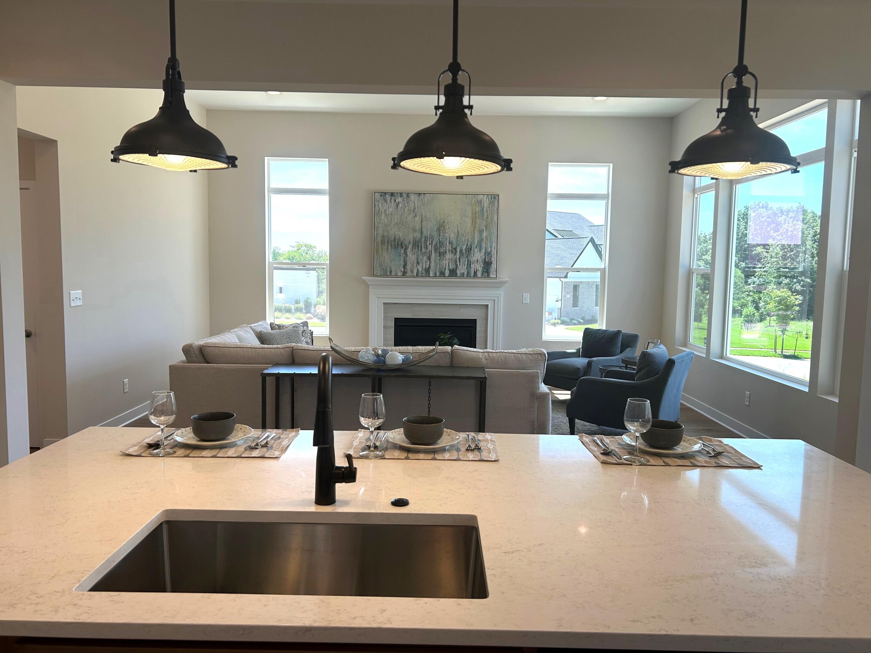 4846 W Burton Lane 22