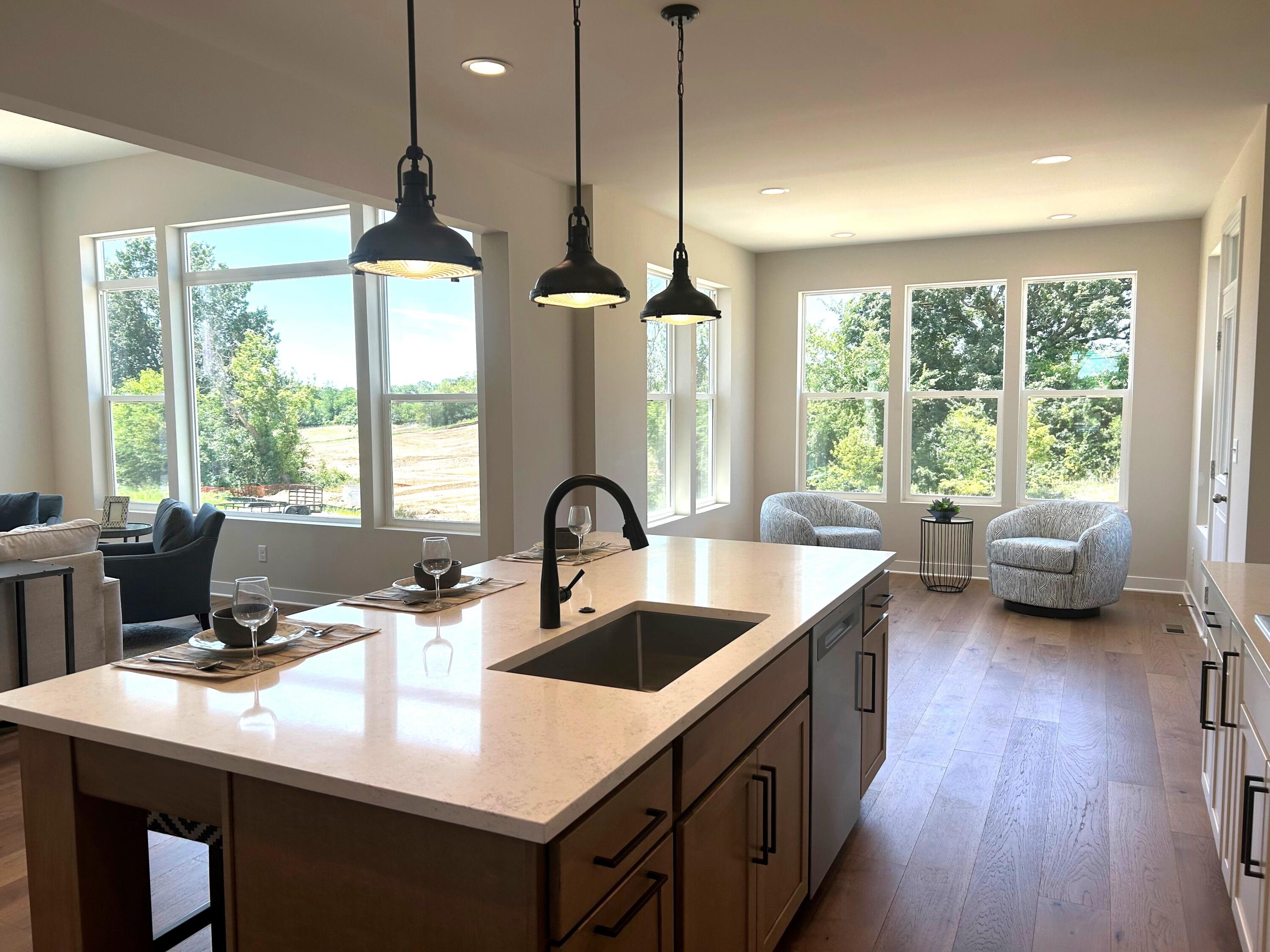 4846 W Burton Lane 22