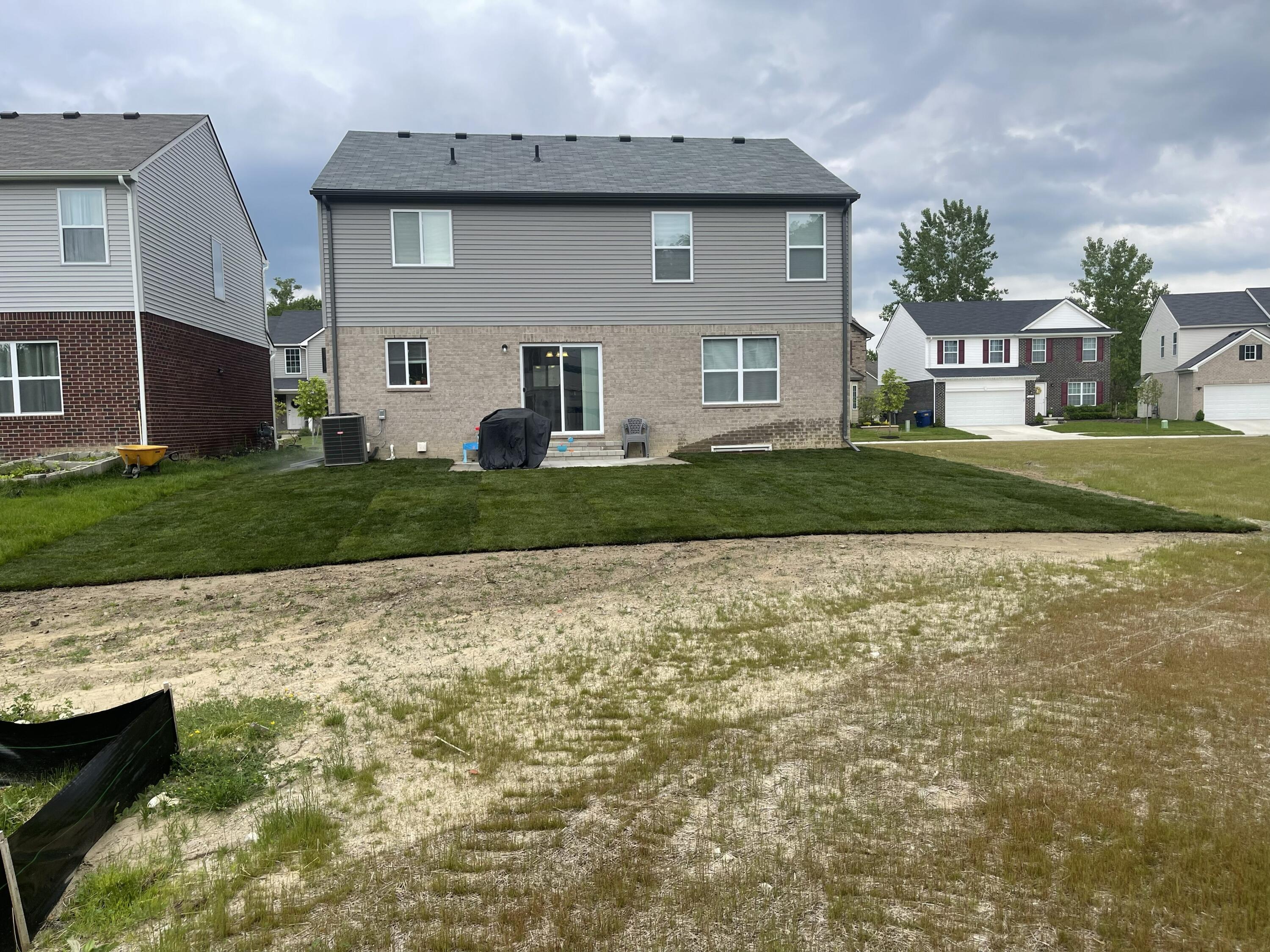 1687 Maple Leaf Lane