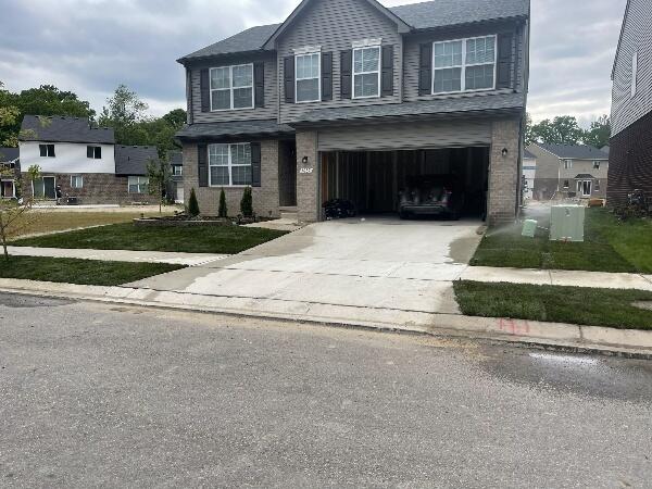 1687 Maple Leaf Lane