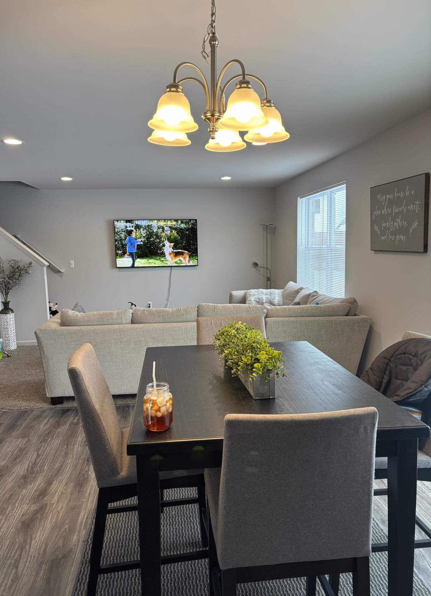 1687 Maple Leaf Lane