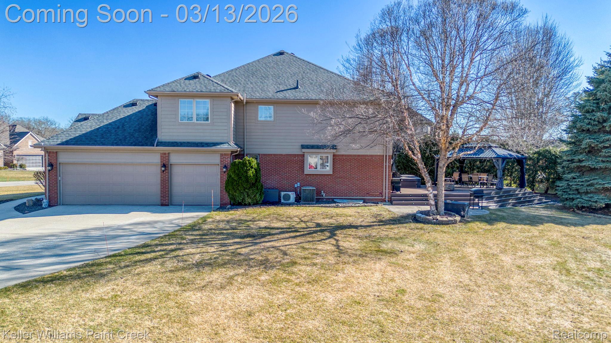 1628 Royal Birkdale Drive W