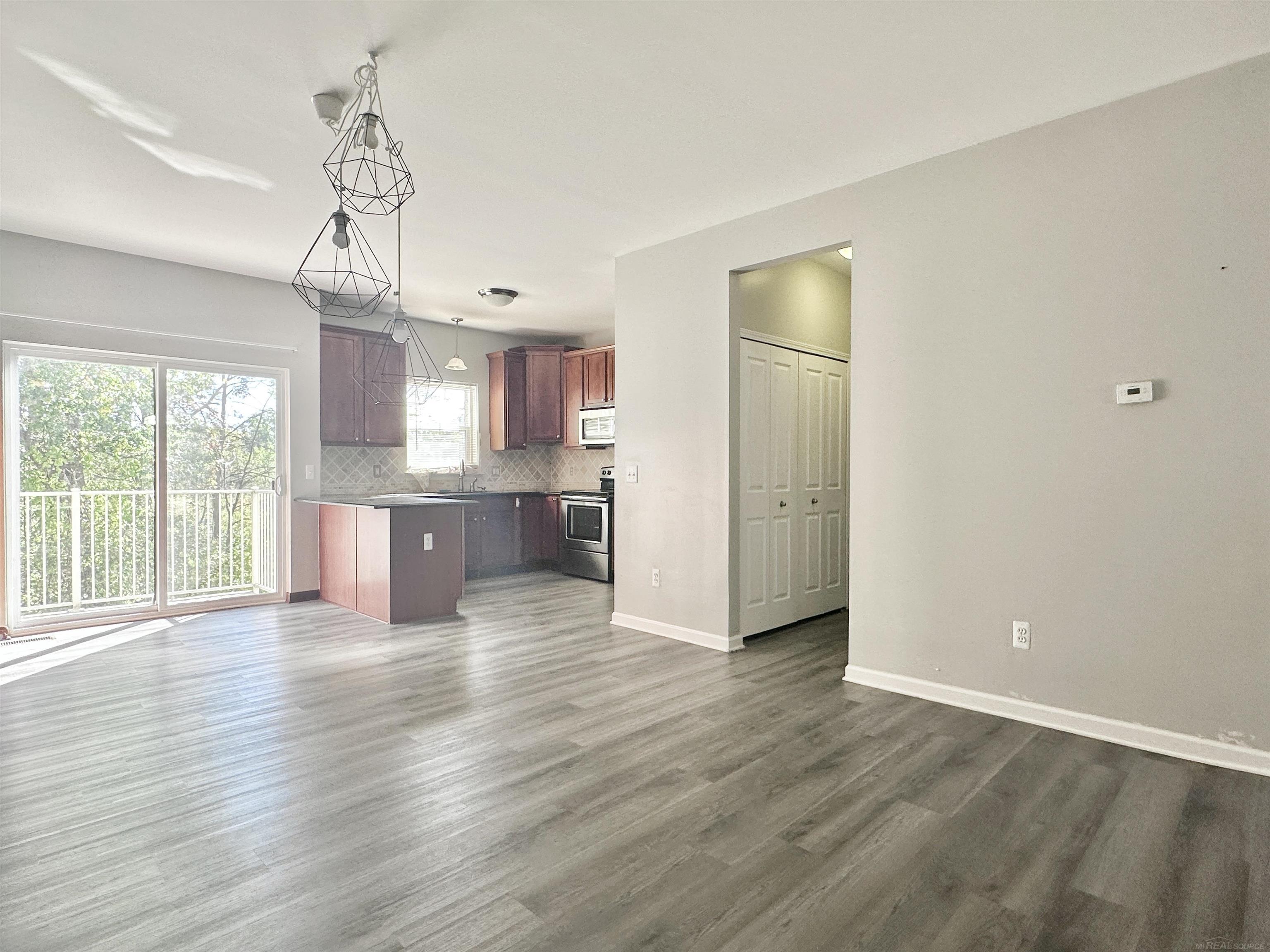 6116 Heron Hills Drive