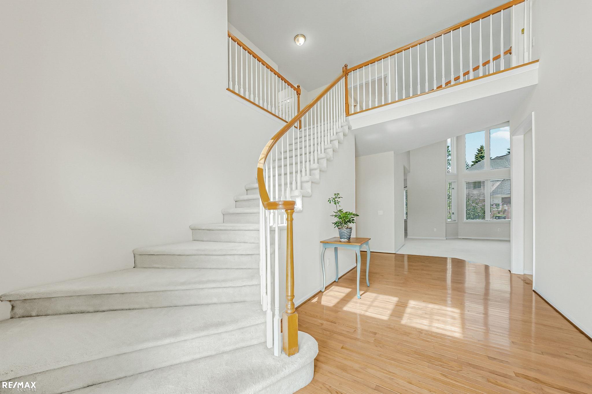 1357 Kentfield Dr Drive