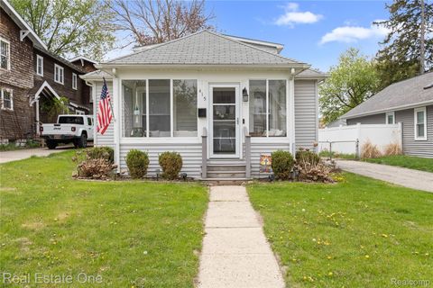 415 Taylor Avenue Rochester City MI 48307