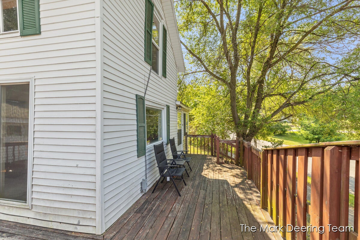 522 Ionia Street