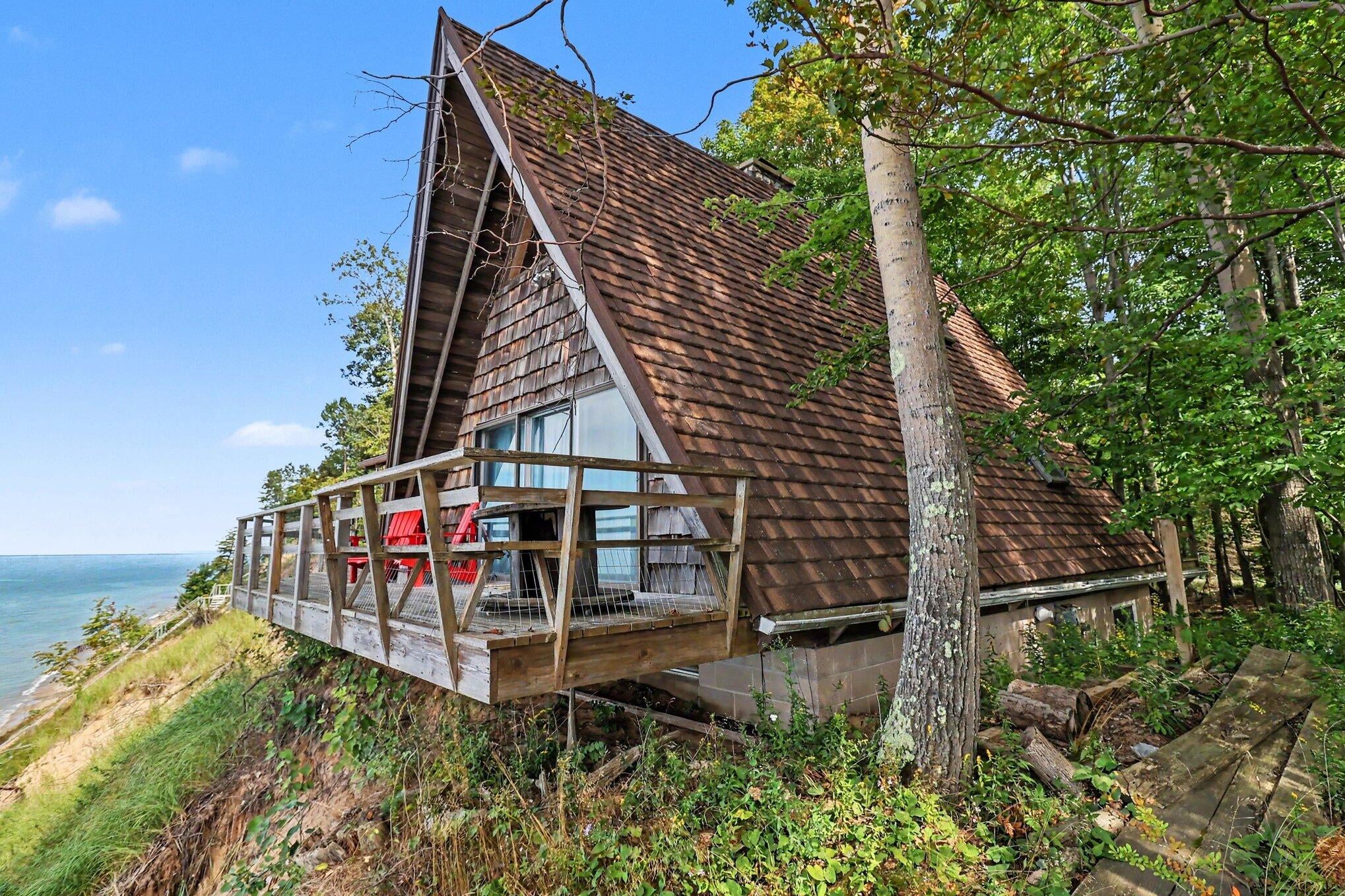 4712 W Fox Farm Road