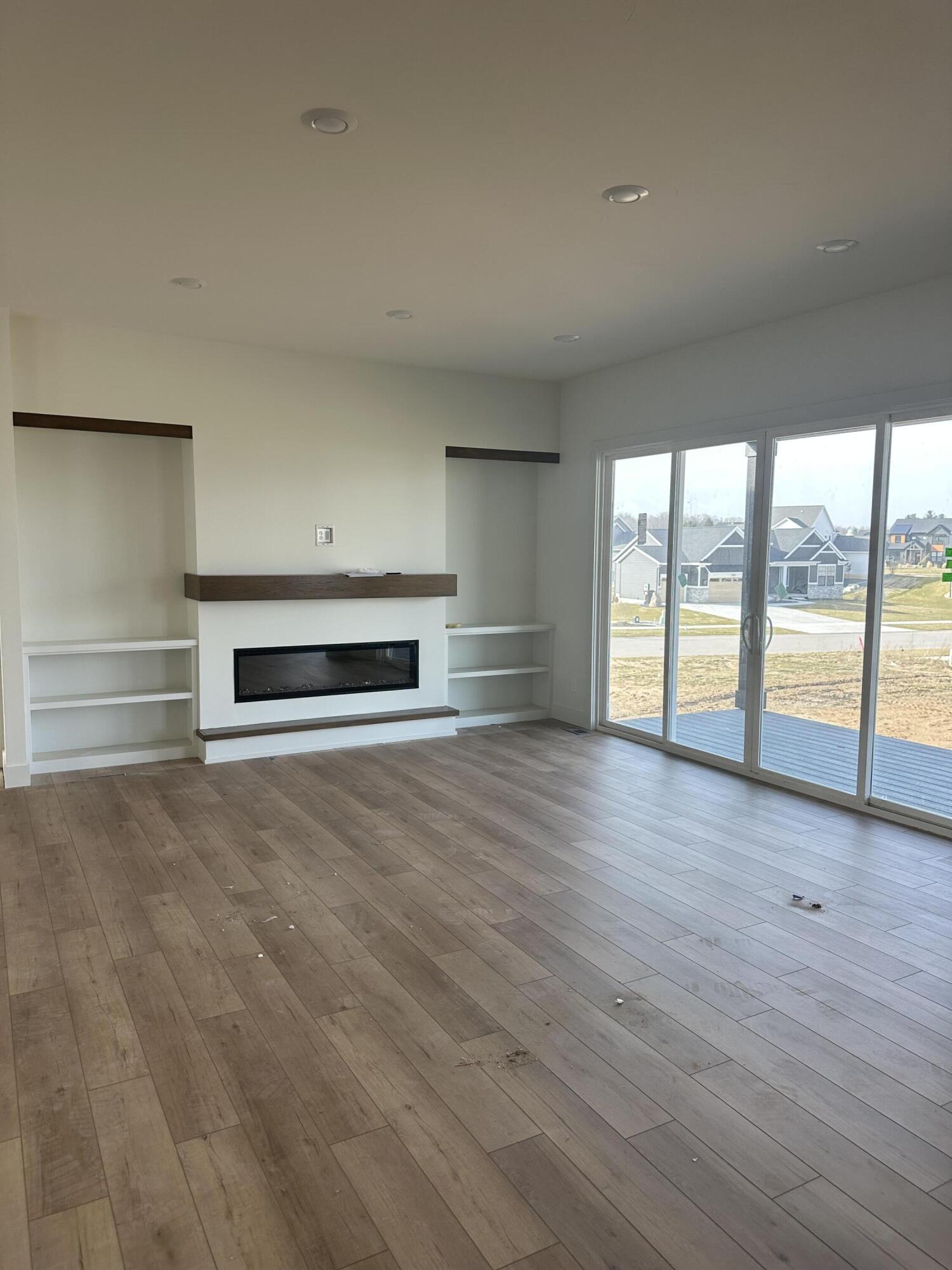 3469 Conrail Drive SW