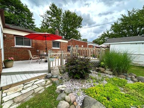 Tiny photo for 29701 Sherry Avenue, Madison Heights City, MI 48071 (MLS # 20261041896)