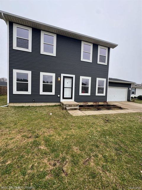 3065 Wild Orchid Lane Burton City MI 48519