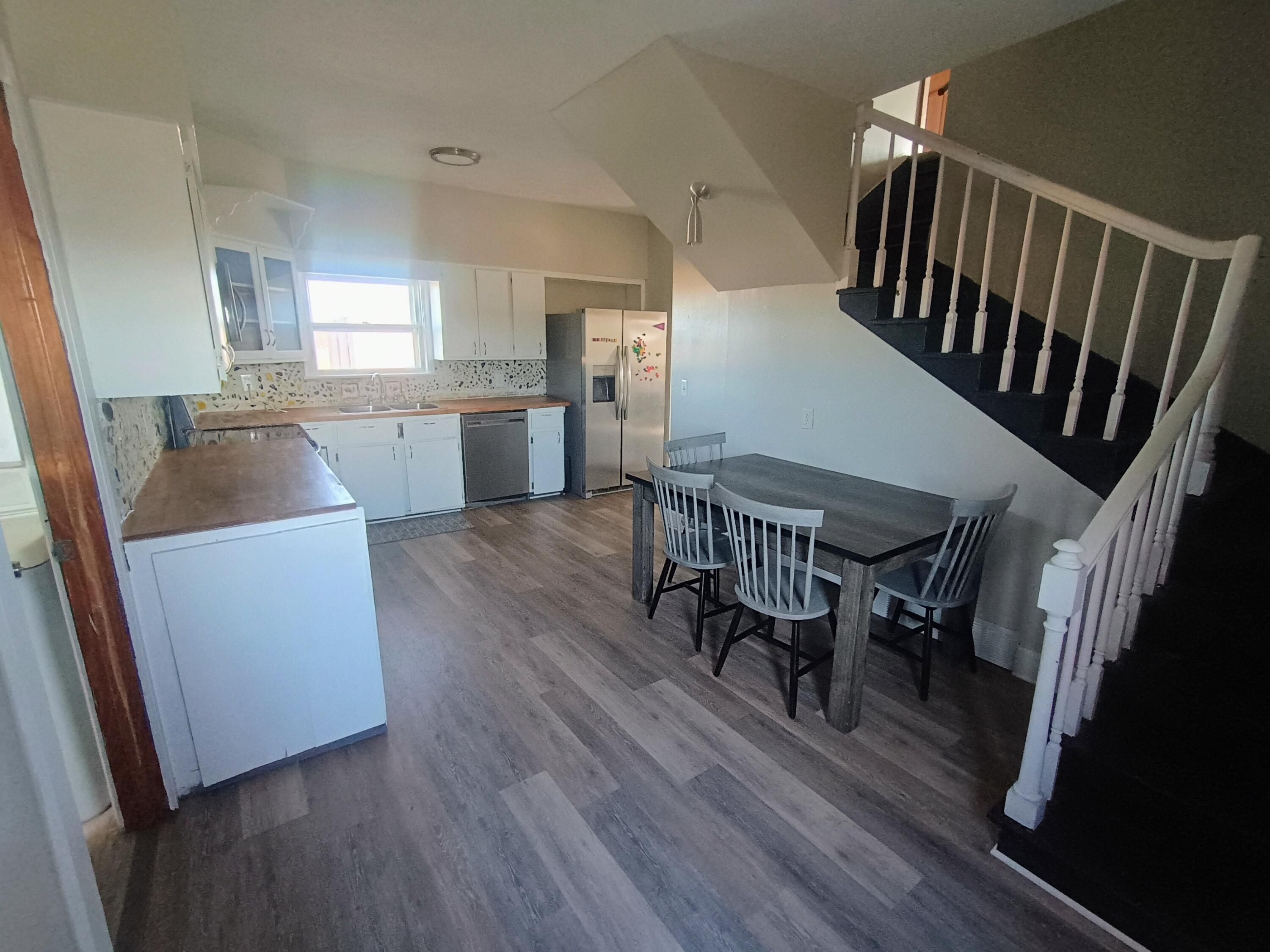 2924 W Van Buren Road