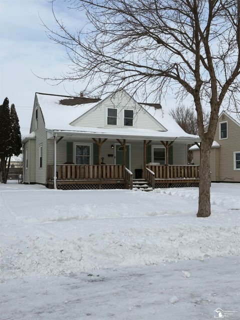 Photo of 958 Woodville Avenue, Monroe City, MI 48161 (MLS # 57050198965)