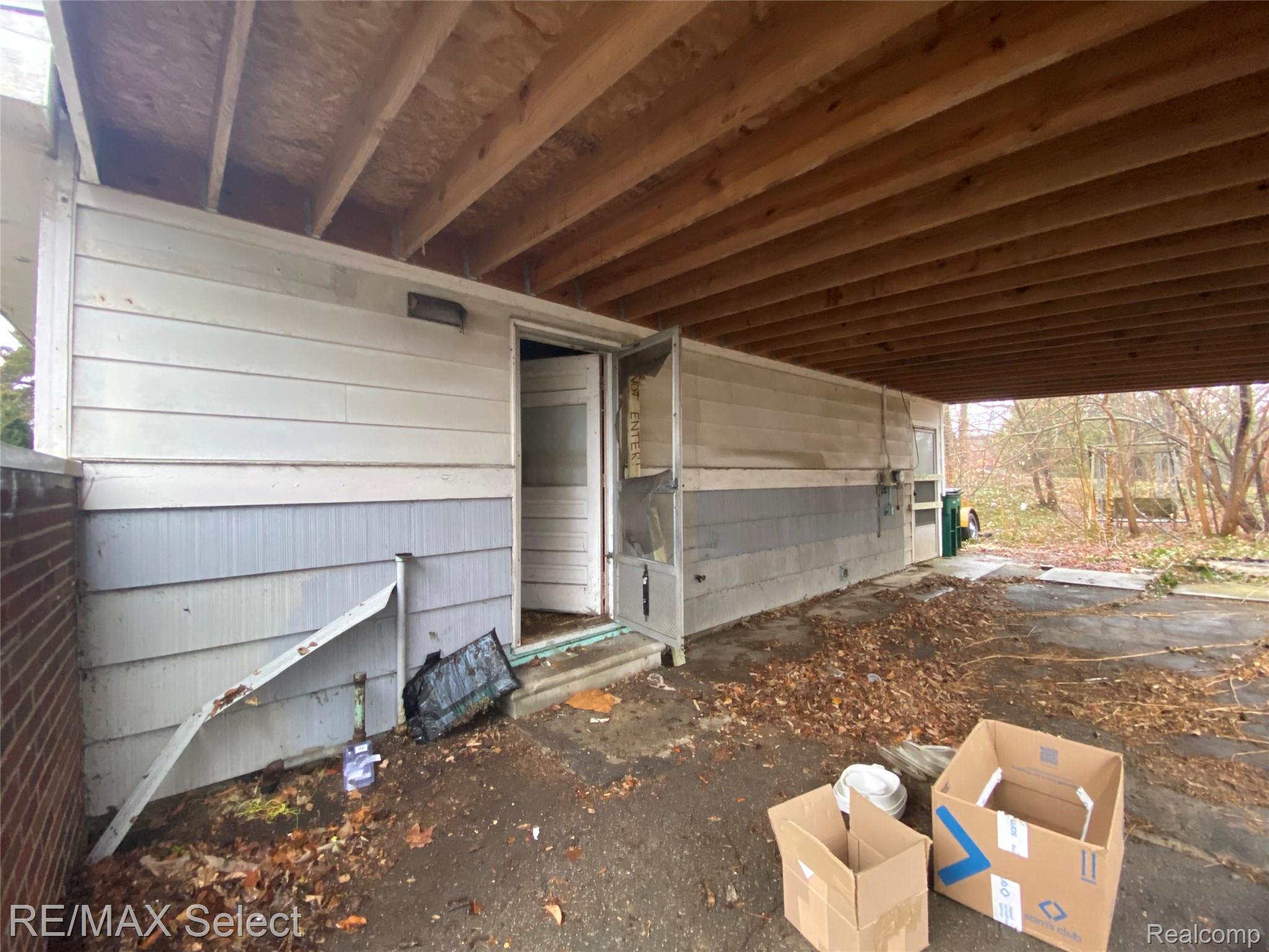 5008 Southgate Avenue