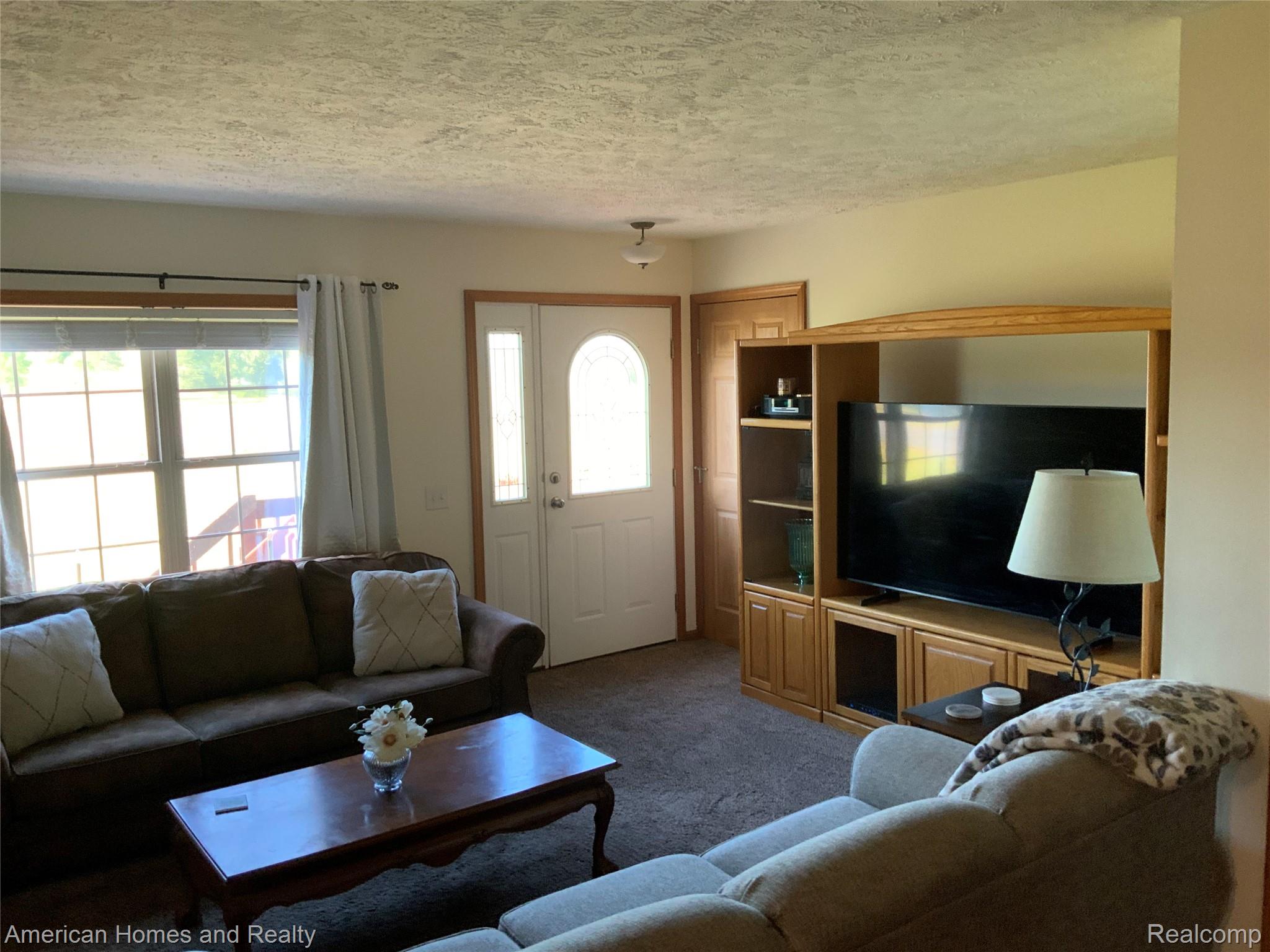 2738 Doerr Road