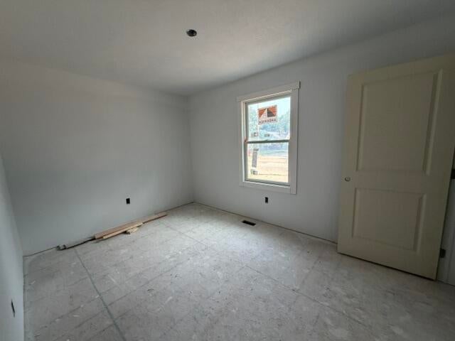 367 E Forest Avenue