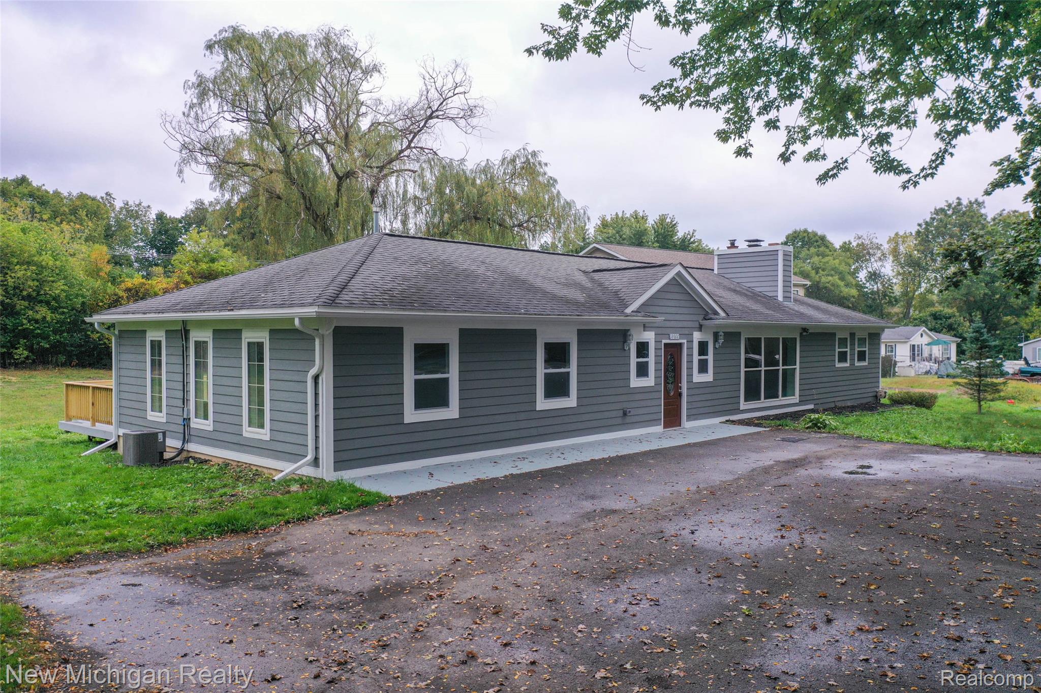 6239 Grange Hall Road