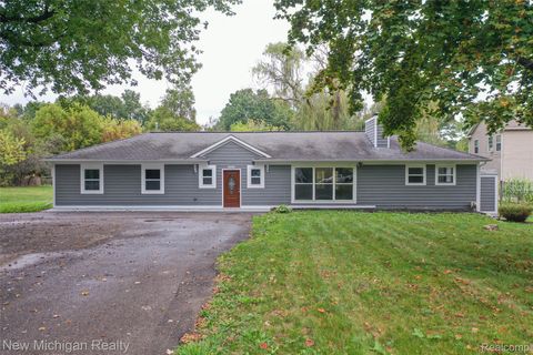 6239 Grange Hall Road Holly Township MI 48442
