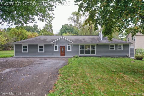 6239 Grange Hall Road Holly Township MI 48442